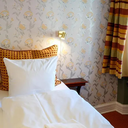 Dagmar Hotel