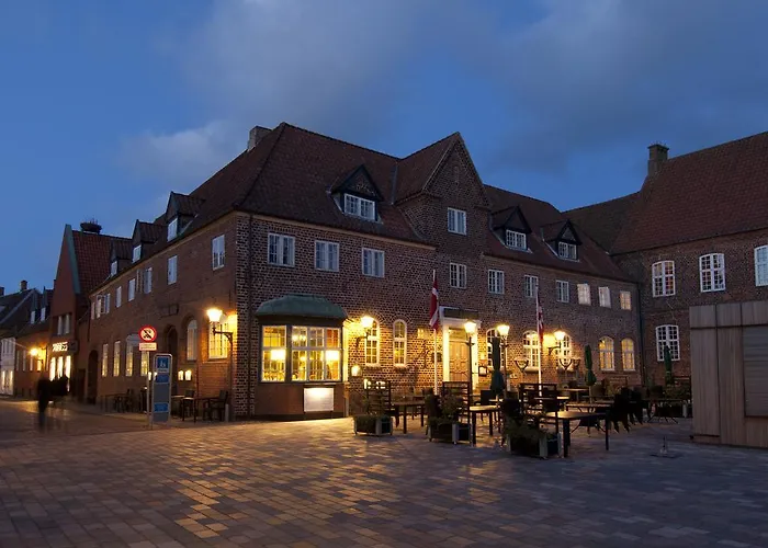 Отель Dagmar 3*